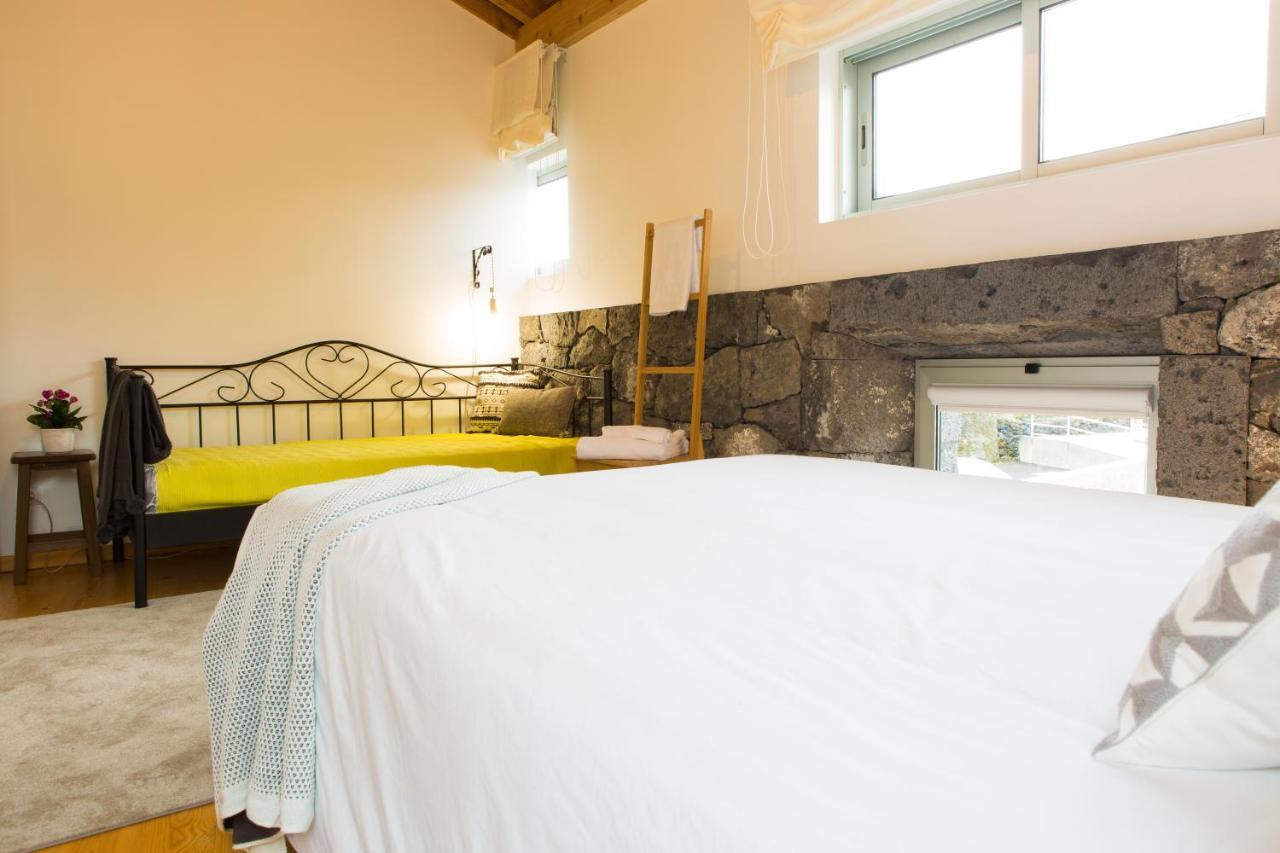 Casa Dos Caldeiras Bed & Breakfast Lajes do Pico Luaran gambar