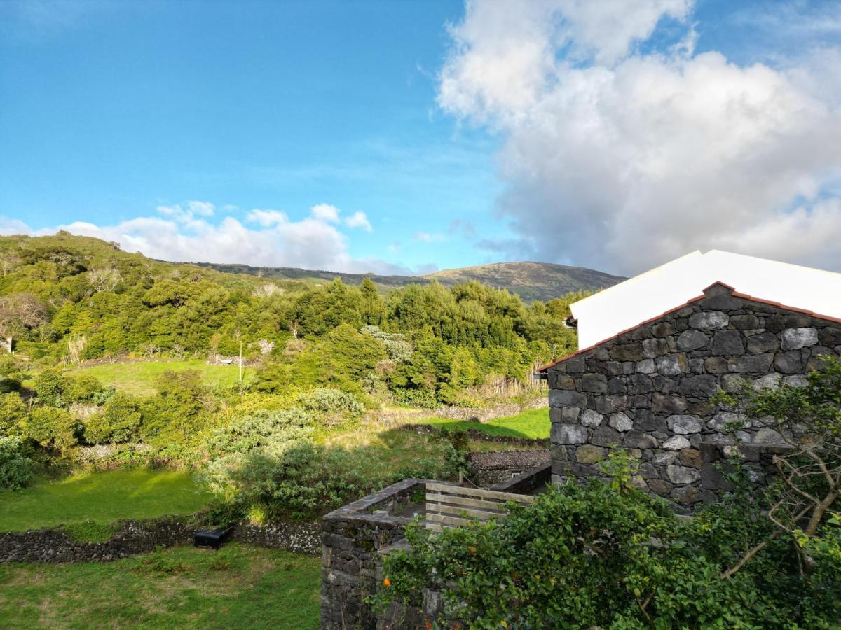 Casa Dos Caldeiras Bed & Breakfast Lajes do Pico Luaran gambar